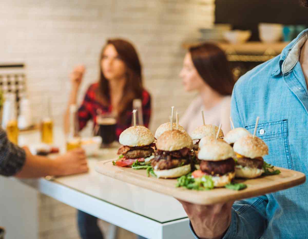 https://www.hellohitgo.nl/wp-content/uploads/2017/05/inner_cell_burger_3.jpg